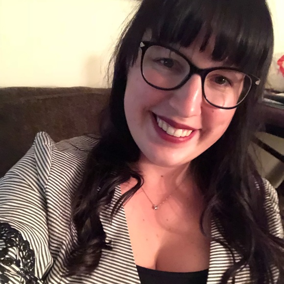 Meet your Posher, Chelsea - Picture 2 of 2